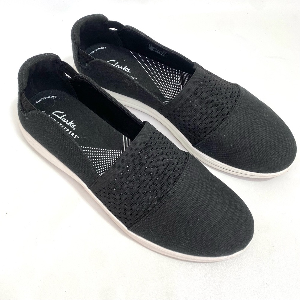 Clarks Cloudsteppers Slip On Women’s Comfort Shoes 9.5 M Black Slip On Textile